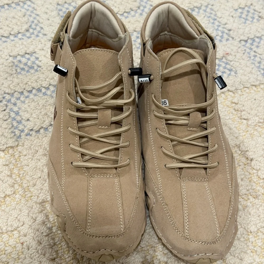 DBECK NWOT DBECK cream SHOES soft versatile casual wear 36